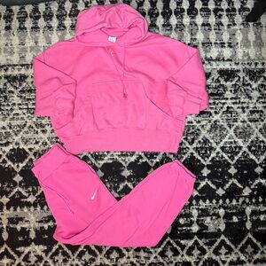 Nike sweatpants/hoodie set